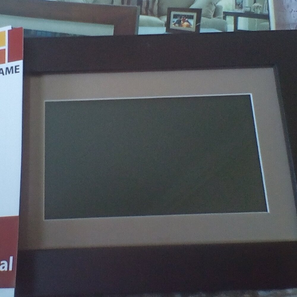 Digital Picture Frame - Picture 2 of 4